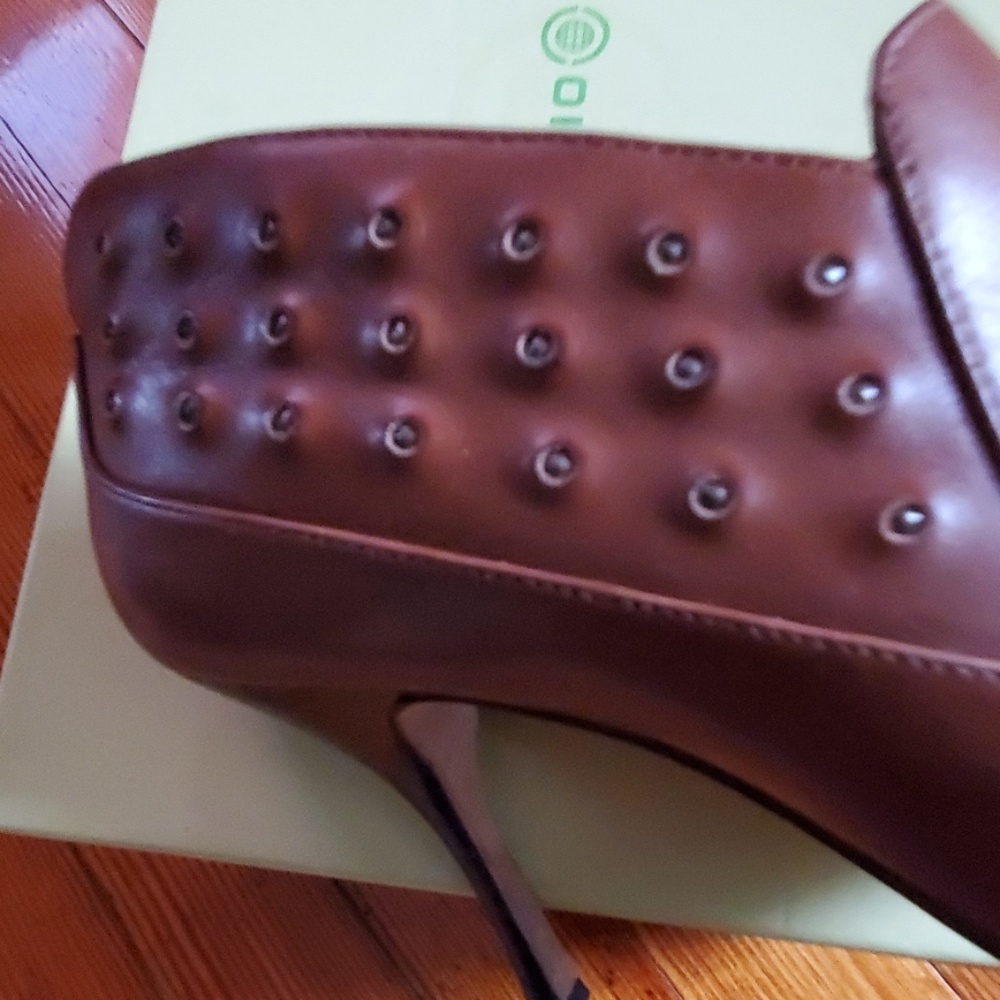 Max Studio booties - Picture 7 of 7